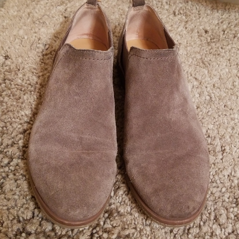 Franco Sarto Great Gray Ankle Slip on Shoes!